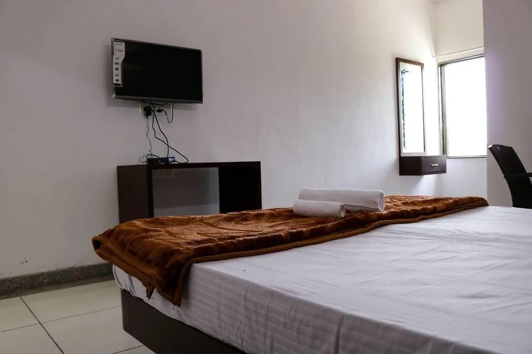 Rajmandir Holiday Inn 烏代浦